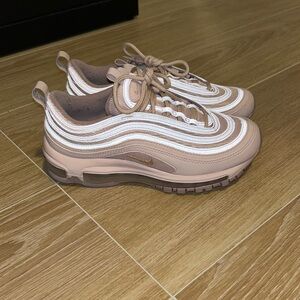 Women’s Air Max 97
